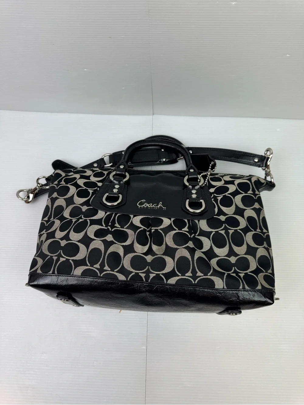 Coach F15443 Black Signature C Sateen Patent Leather Satchel Shoulder Handbag Ba